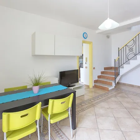 Σπίτι διακοπών Casa Giovanni A Marina Corricella Προτσίντα